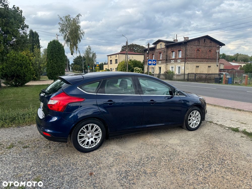 Ford Focus 1.6 TDCi DPF Titanium - 25