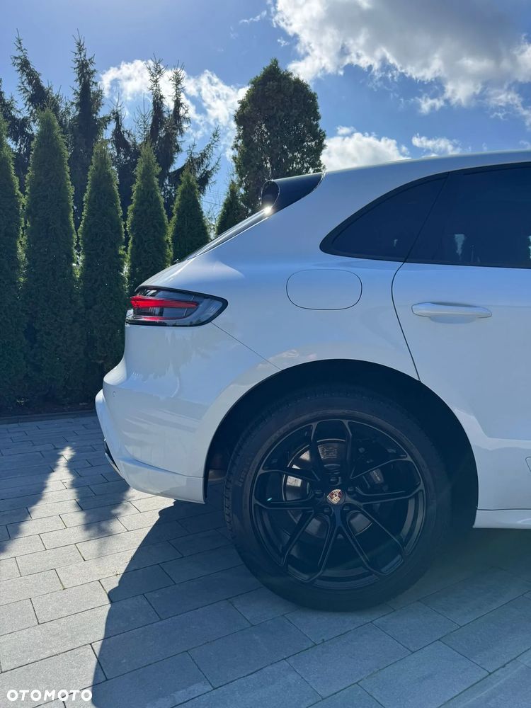 Porsche Macan Standard - 10