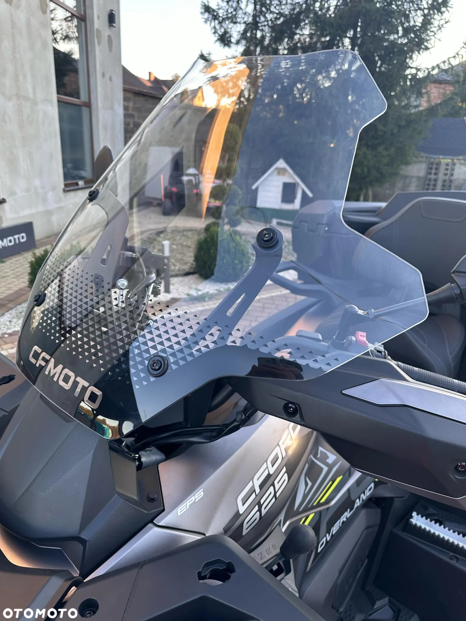 CFMoto CForce - 9