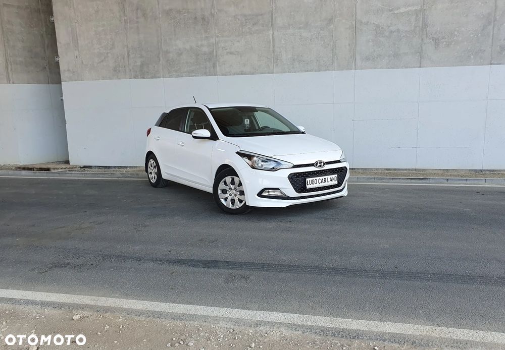 Hyundai i20 1.2 Passion - 1