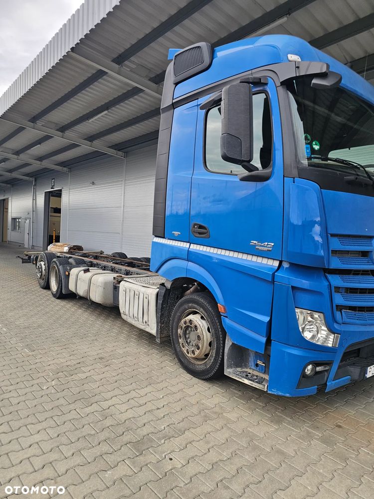 Mercedes-Benz ACTROS 2542 1833 - 3