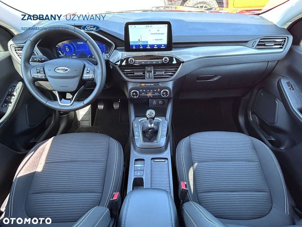 Ford Kuga - 12