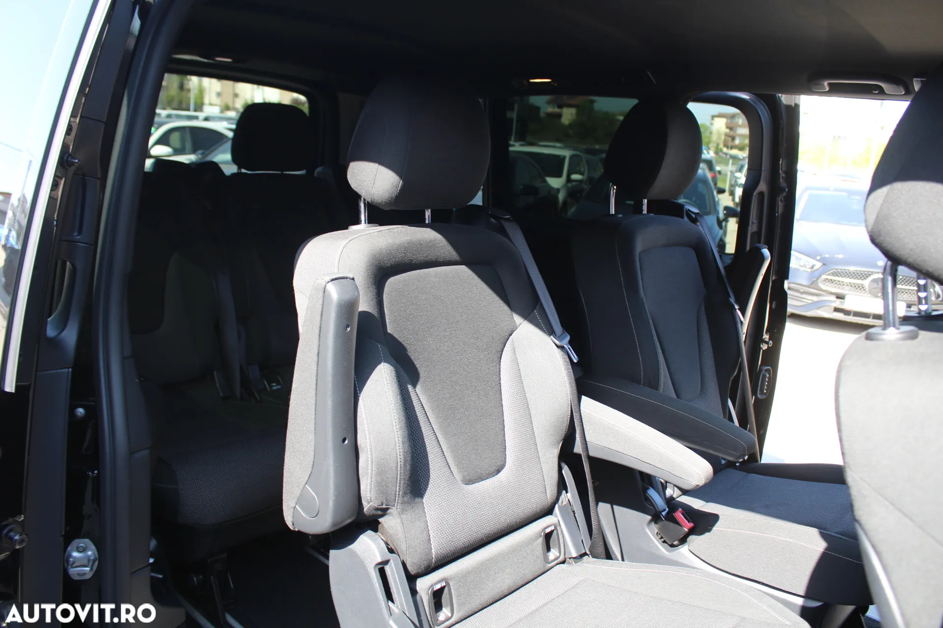 Mercedes-Benz V 250 (BlueTEC) d lang 4Matic 7G-TRONIC Avantgarde - 18