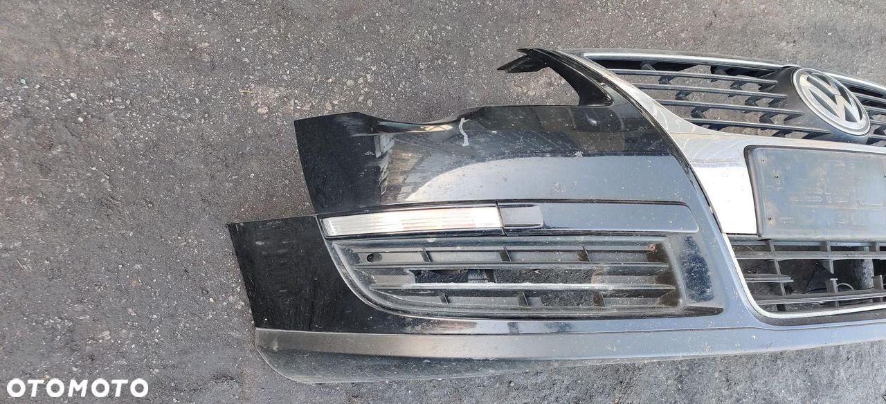 ZDERZAK PRZEDNI PRZÓD CZARNY VW PASSAT B6 - 4