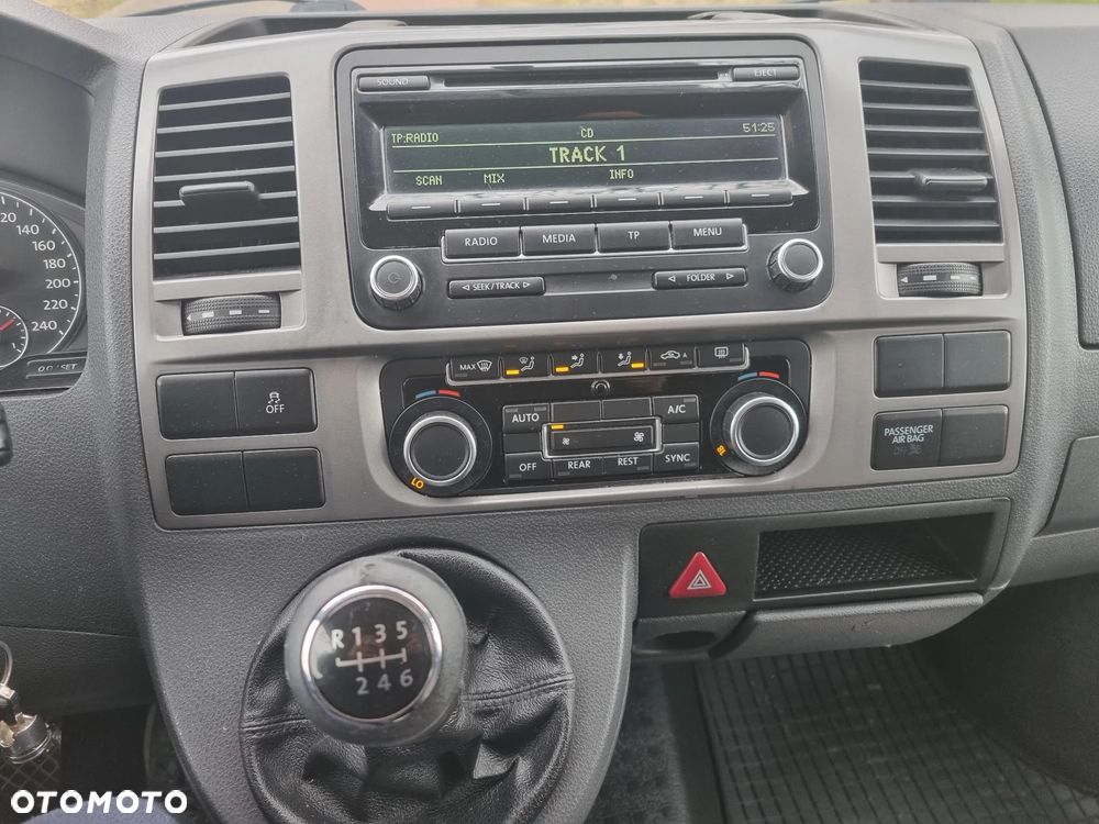 Volkswagen Caravelle L2 Trendline 4Motion - 29