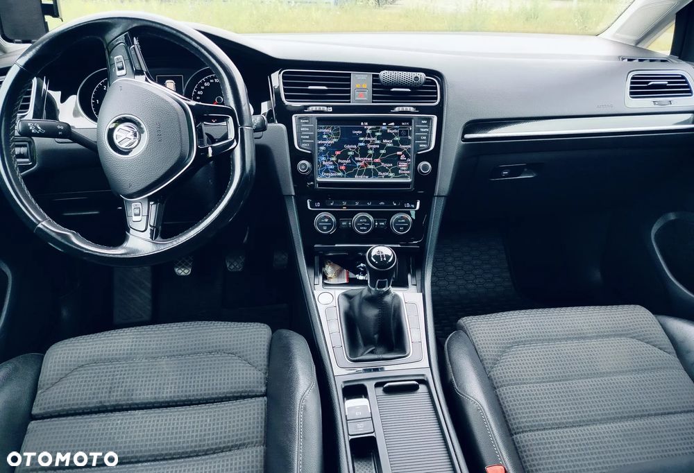 Volkswagen Golf 1.6 TDI BMT Highline - 1