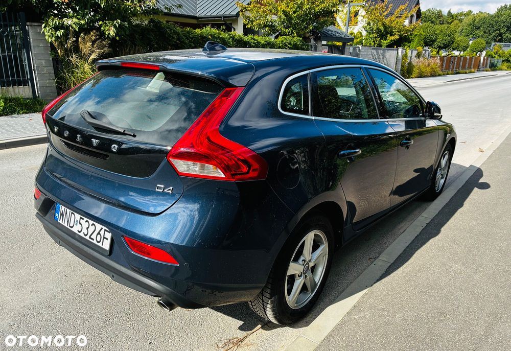 Volvo V40 D4 Drive-E Momentum - 5
