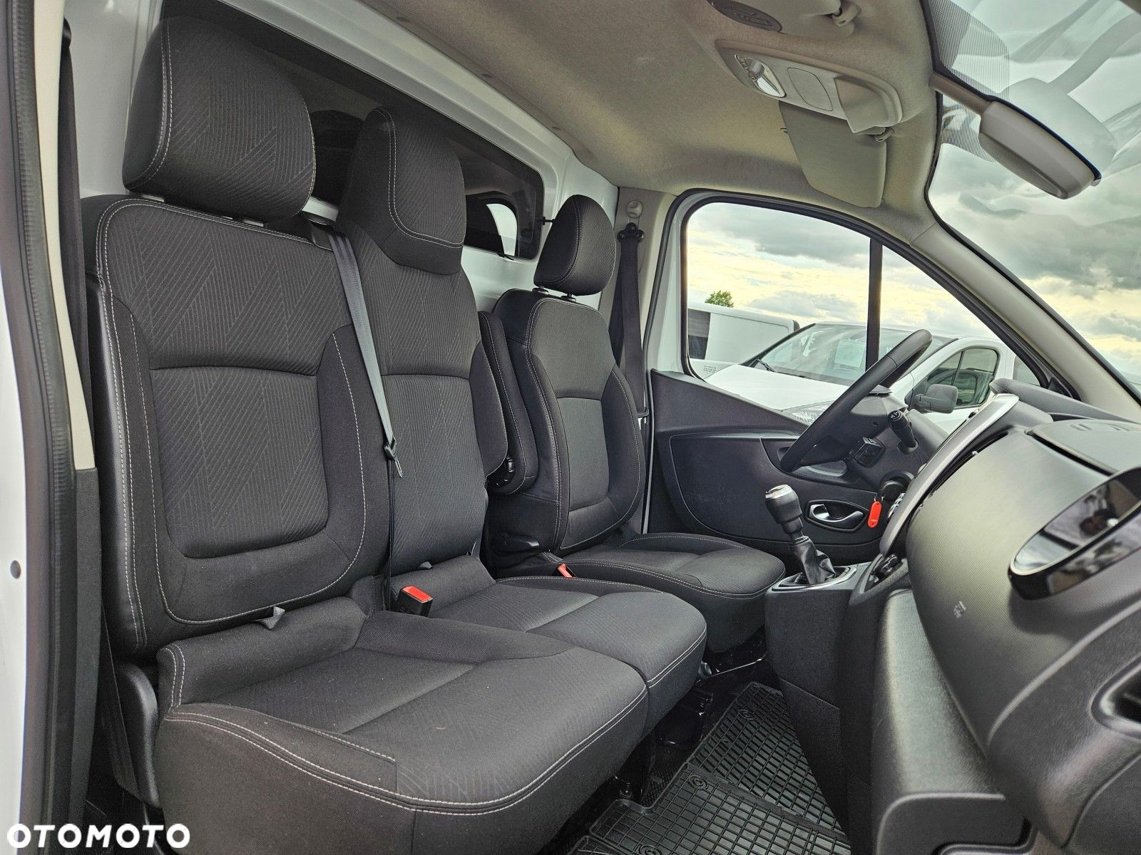 Renault Trafic L2H1 *74999zł NETTO* 2.0dCi/145KM - 34