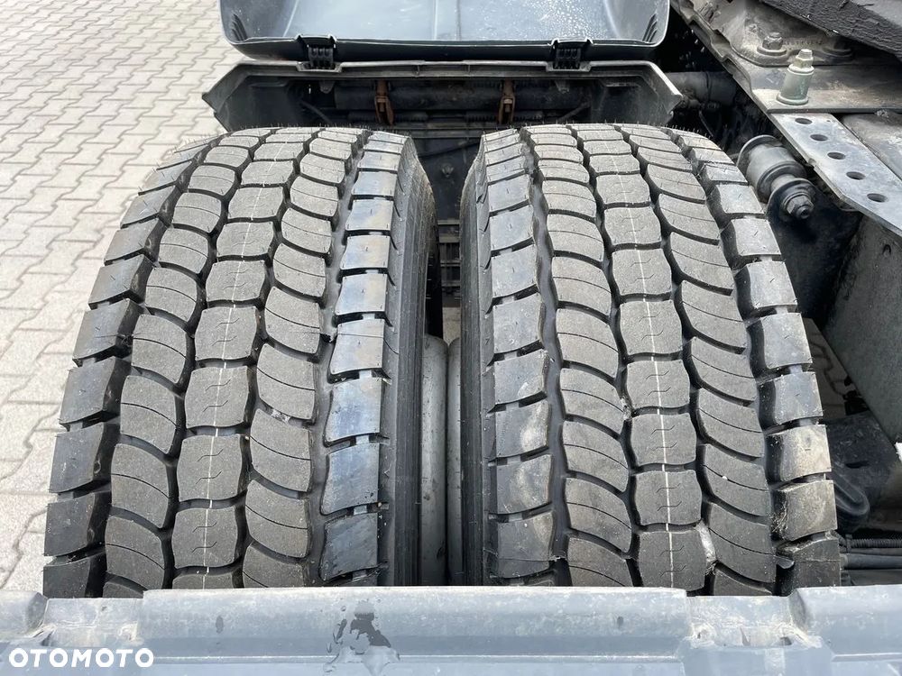 MAN TGX 18.470 4x2 BL SA - 12