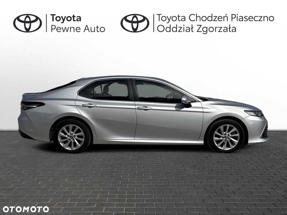 Toyota Camry 2.5 Hybrid Comfort CVT - 7