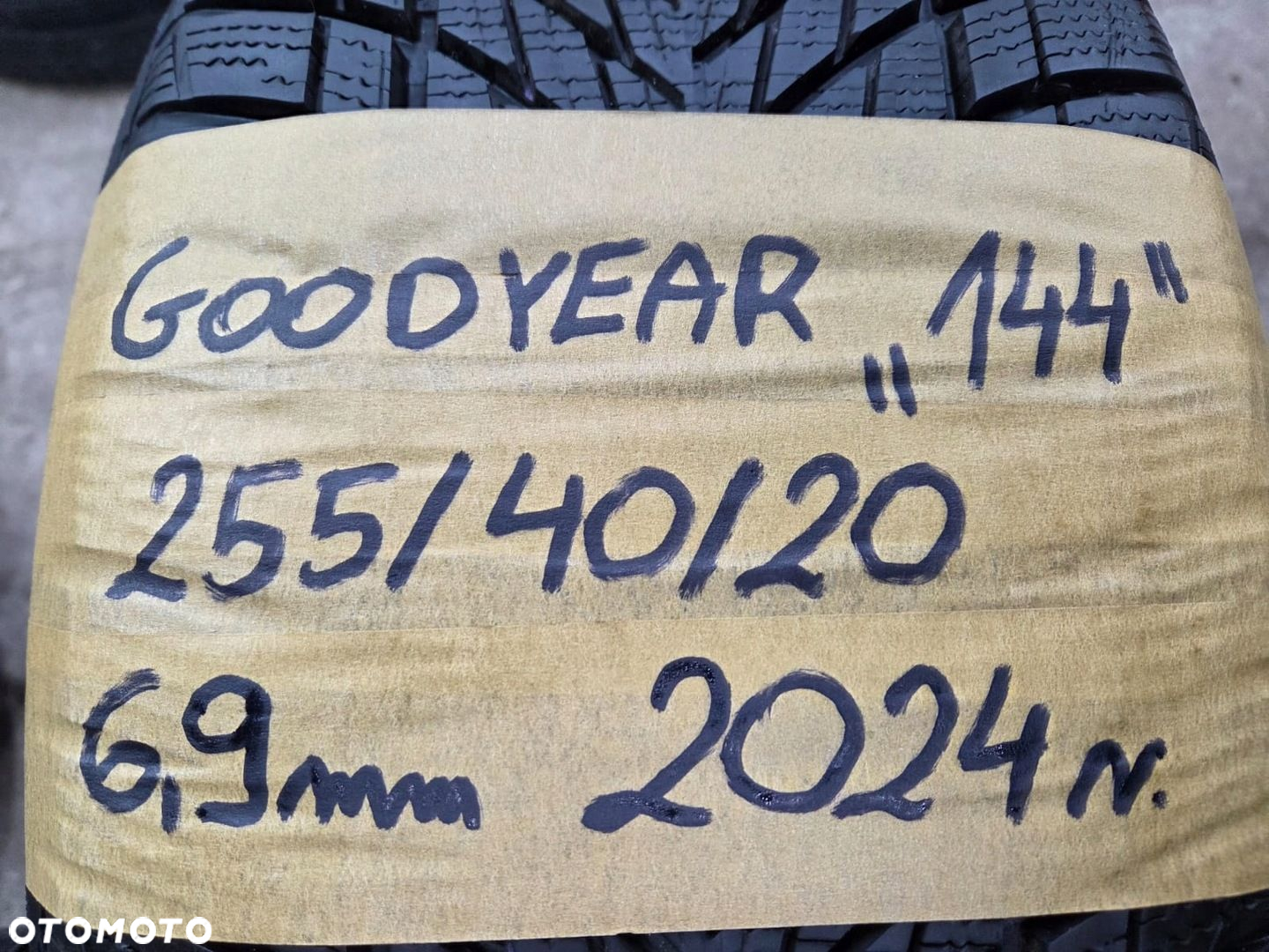 Opona zimowa Goodyear ULTRAGRIP Performance 3 255/40R20 101 W - 7