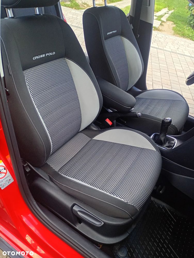 Volkswagen Polo Cross - 16
