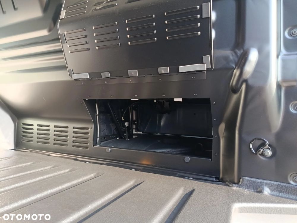 Ford Transit Custom - 11