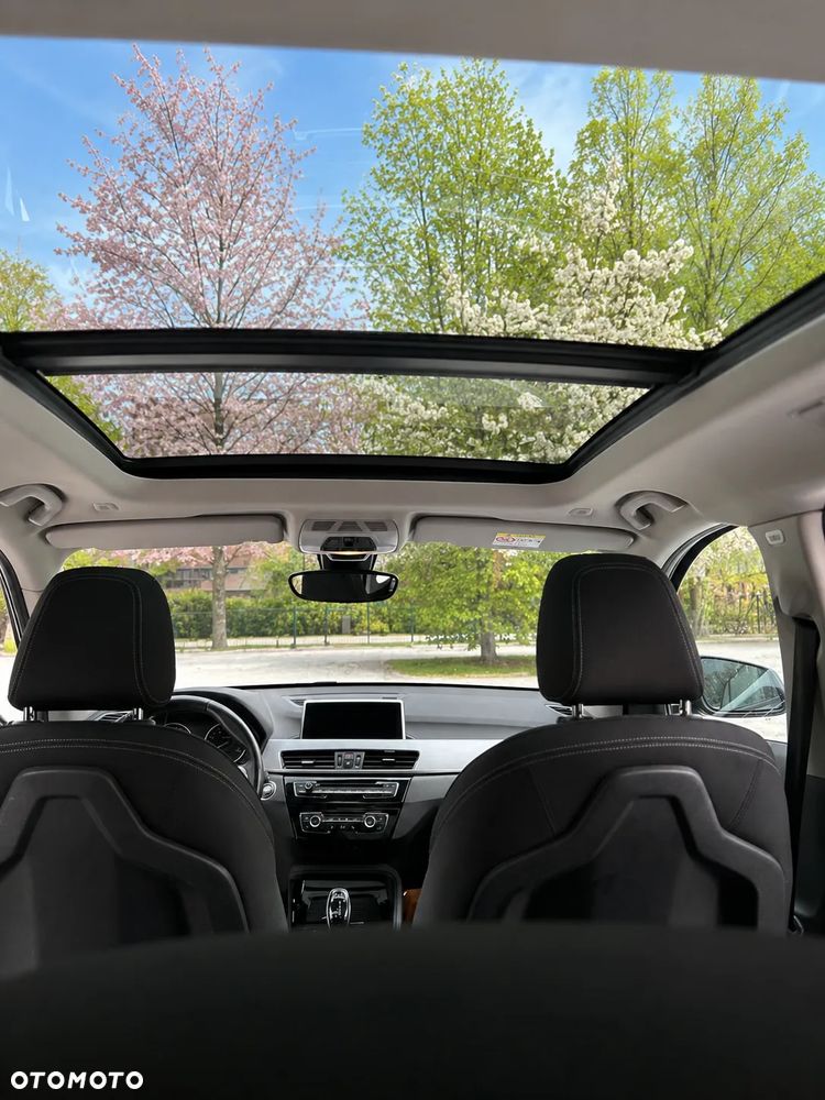 BMW X1 xDrive20d Sport Line sport - 6