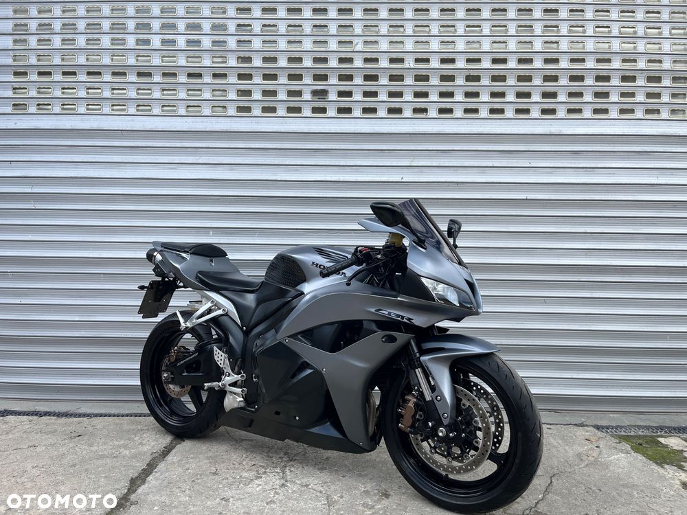 Honda CBR - 36