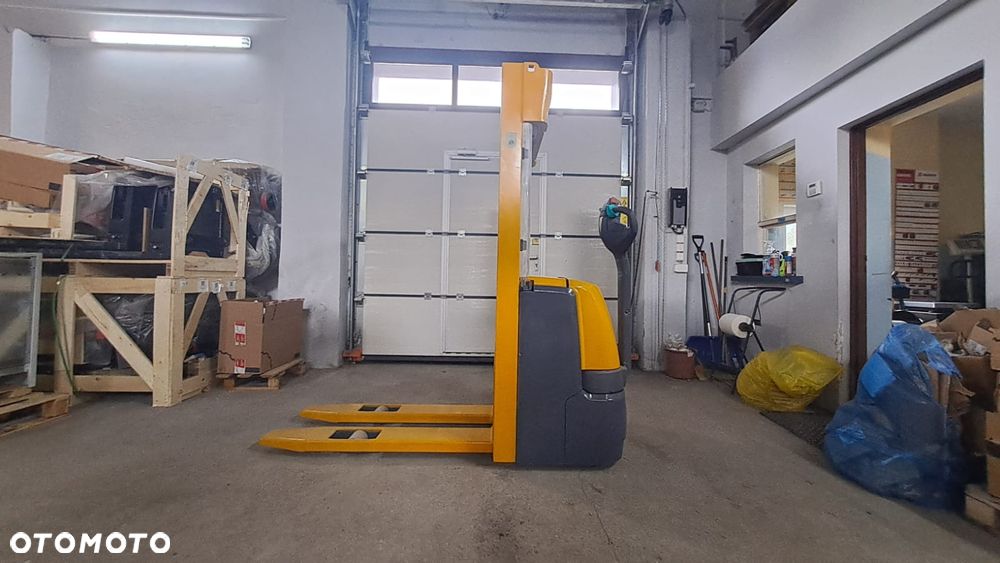 Jungheinrich EJC112 - 2