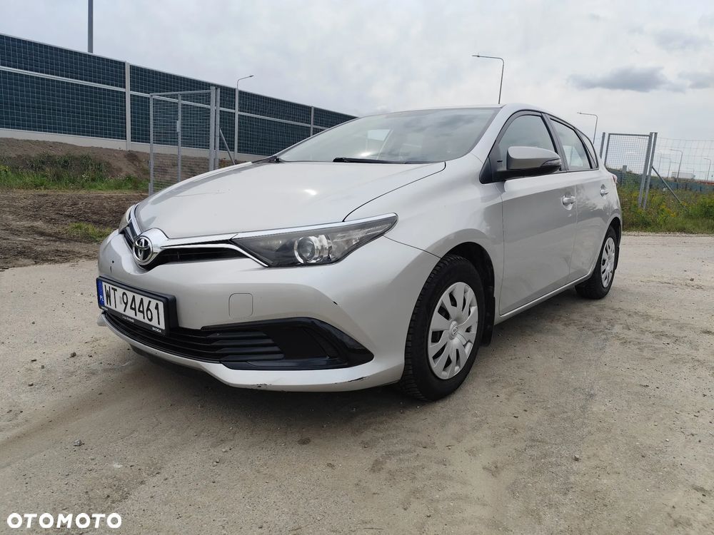 Toyota Auris 1.33 VVT-i Active - 5