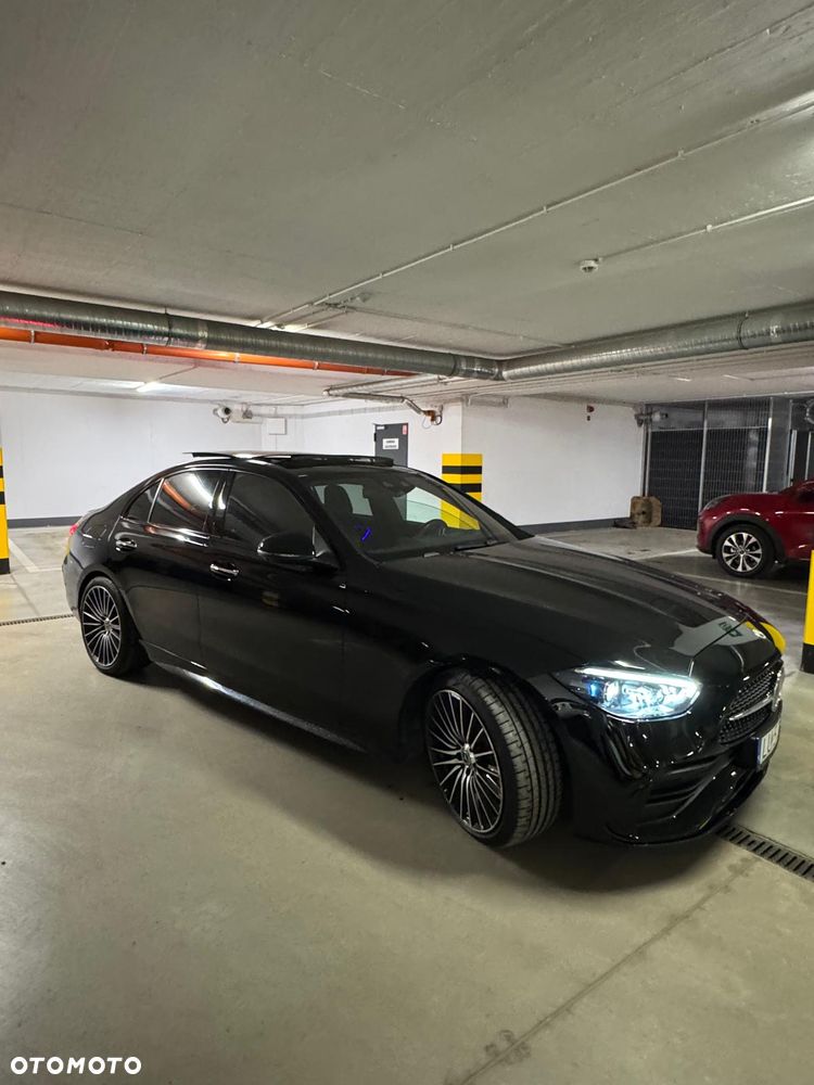 Mercedes-Benz Klasa C 300 mHEV 4-Matic AMG - 13