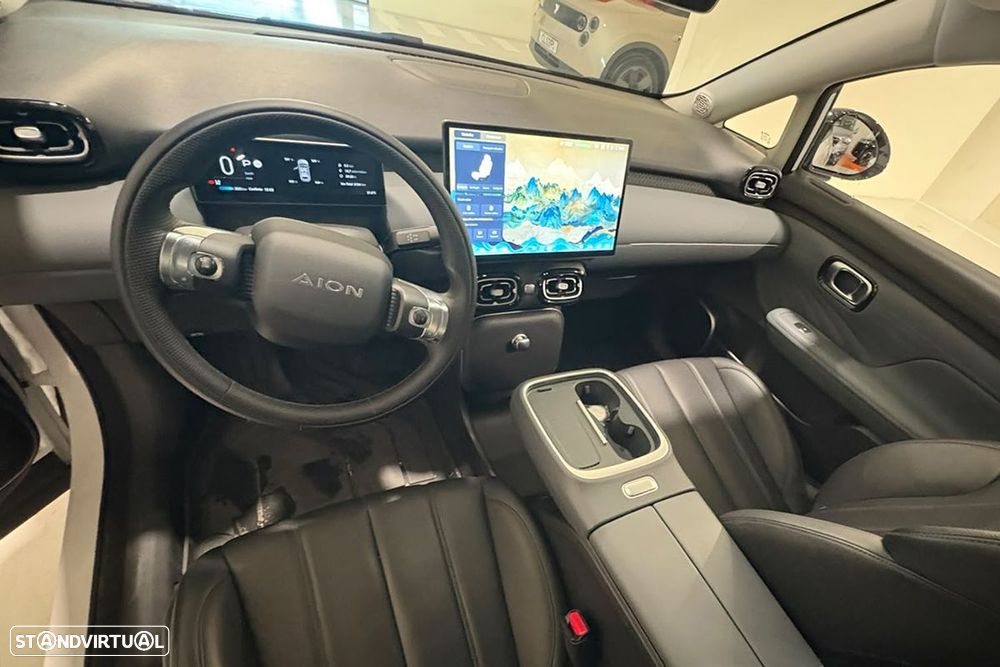 Aion UT 60 kWh Luxury - 4