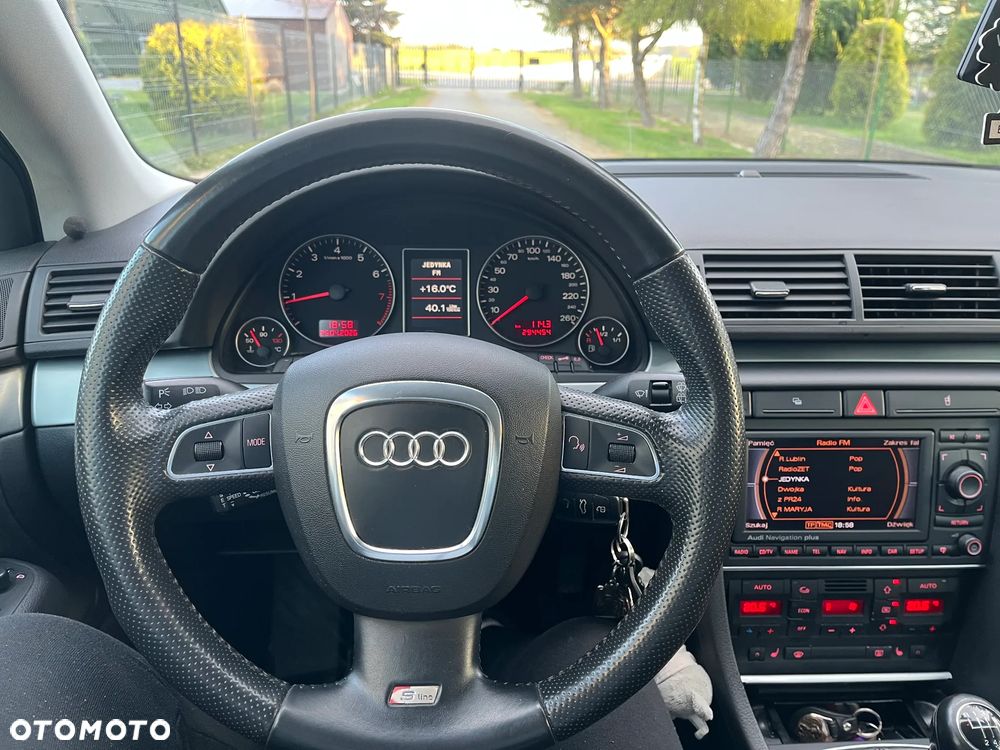Audi A4 Limousine 1.8 T quattro - 14