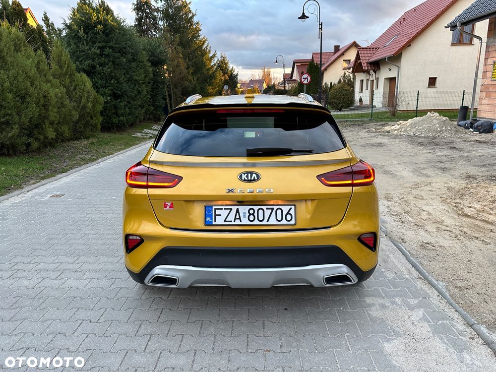 Kia XCeed 1.5 T-GDI Business Line - 3
