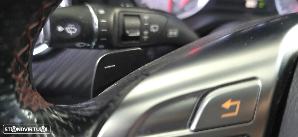 Mercedes-Benz A 180 CDI 7G-DCT AMG Line - 38