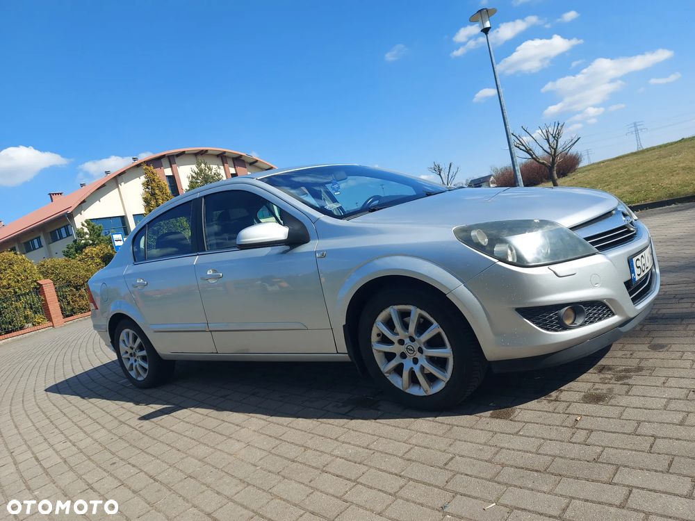 Opel Astra 1.3 CDTI Cosmo - 6