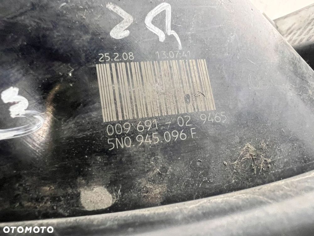 LAMPA PRAWY TYŁ Z BŁOTNIKA VW TIGUAN 5N0945096F - 6