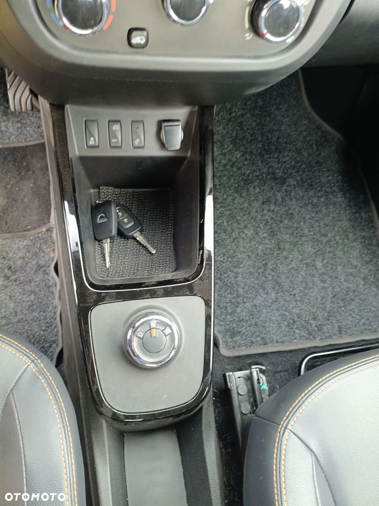 Dacia Spring - 13