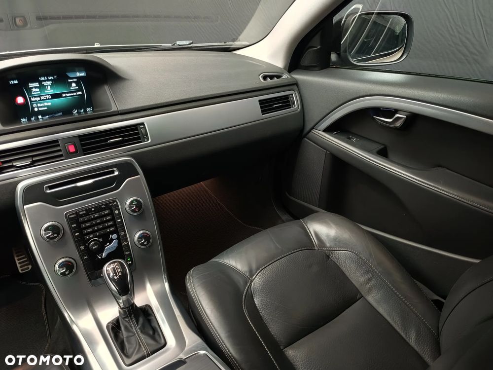 Volvo XC 70 - 19