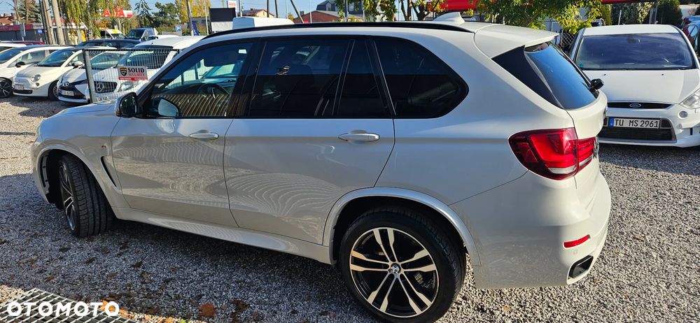 BMW X5 M M50d Sport-Aut - 40