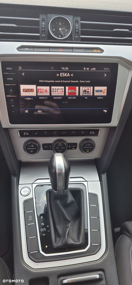 Volkswagen Passat Variant 2.0 TDI DSG (BlueMotion Technology) Comfortline - 11