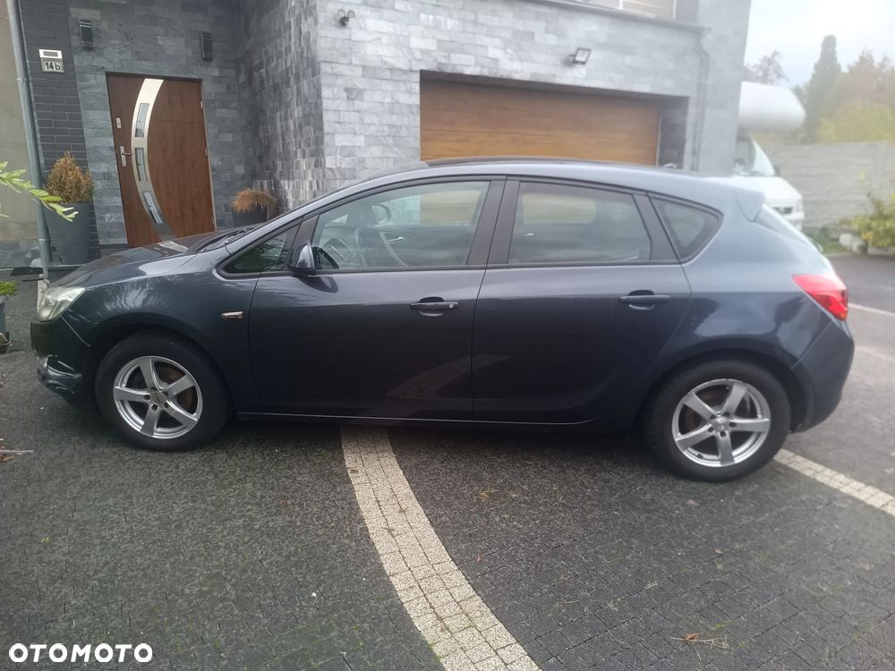 Opel Astra 1.3 CDTI DPF EcoFLEX Edition - 3