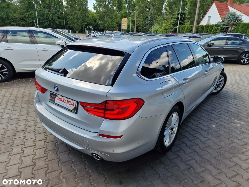 BMW Seria 5 518d - 4