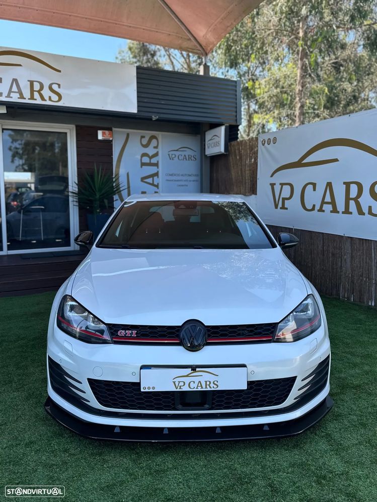 VW Golf 2.0 TSi GTi DSG Performance - 2