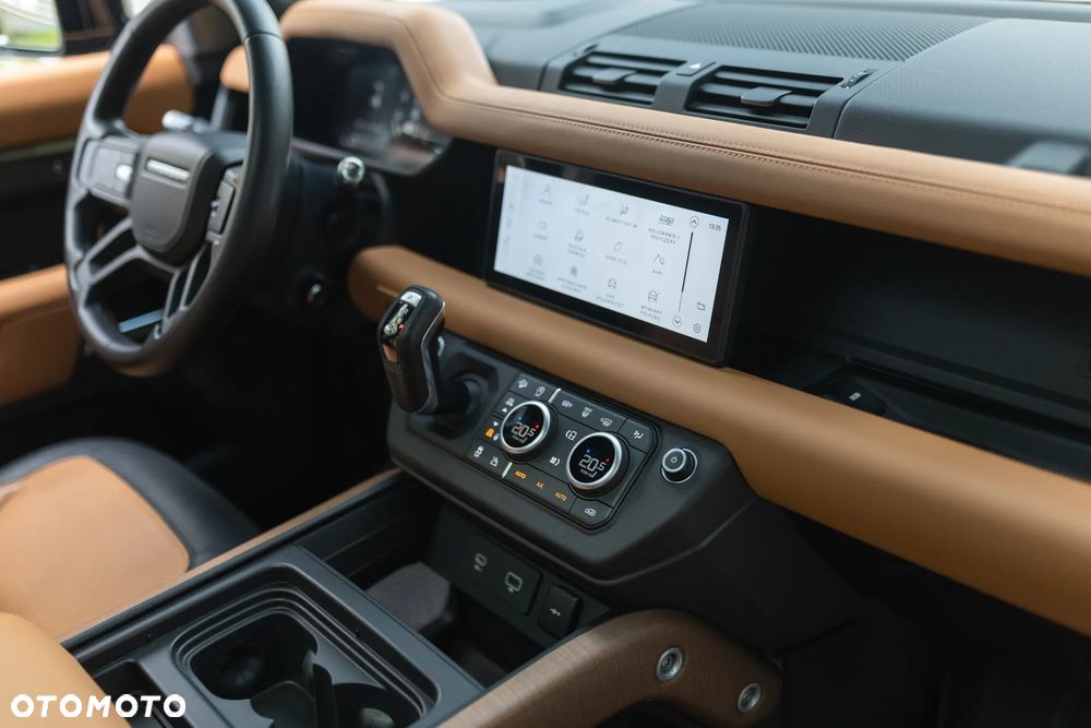 Land Rover Defender 110 3.0 P400 mHEV X-Dynamic HSE - 26