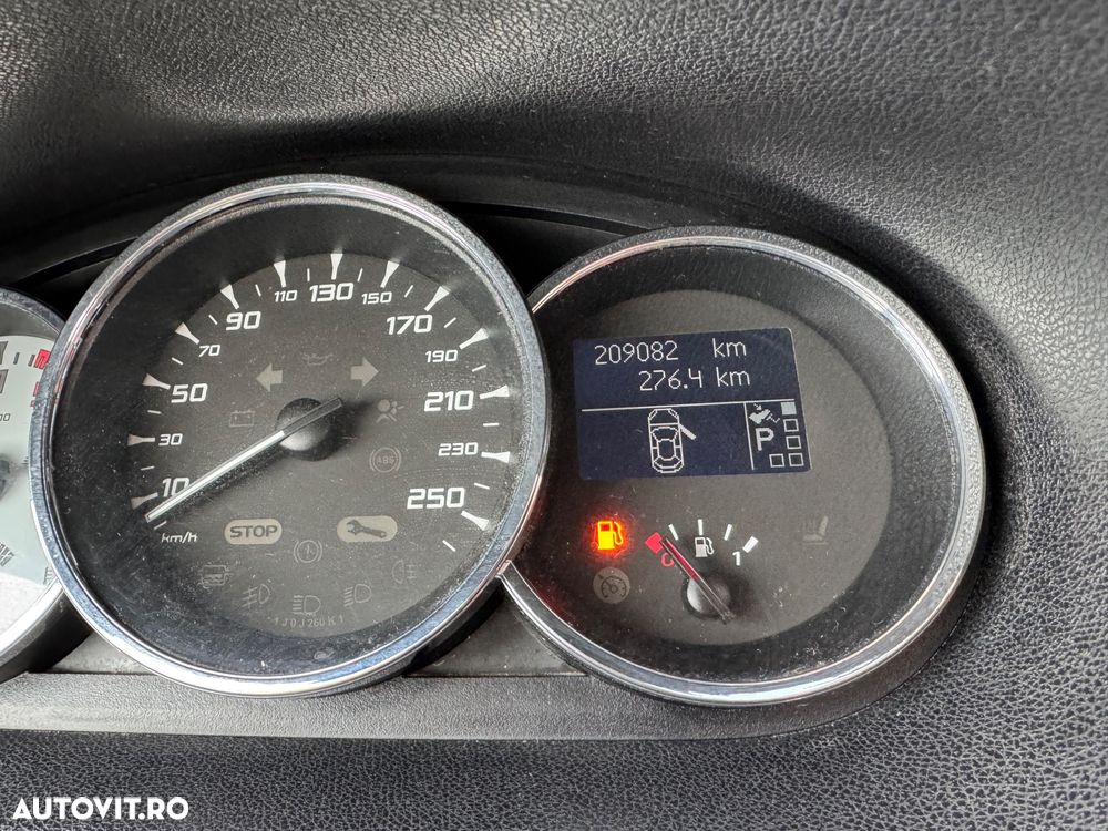 Renault Megane dCi 110 FAP EDC Bose Edition - 14