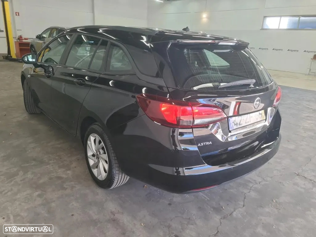 Opel Astra Sports Tourer 1.6 CDTI Ecotec Business Edition S/S - 2