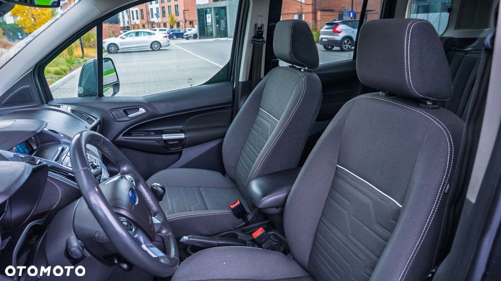 Ford Tourneo Connect 1.0 EcoBoost Titanium - 16