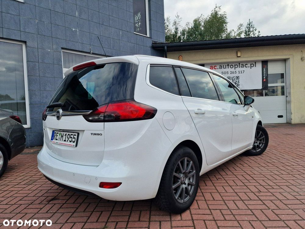 Opel Zafira 1.4 Turbo (ecoFLEX) Start/Stop ON - 16