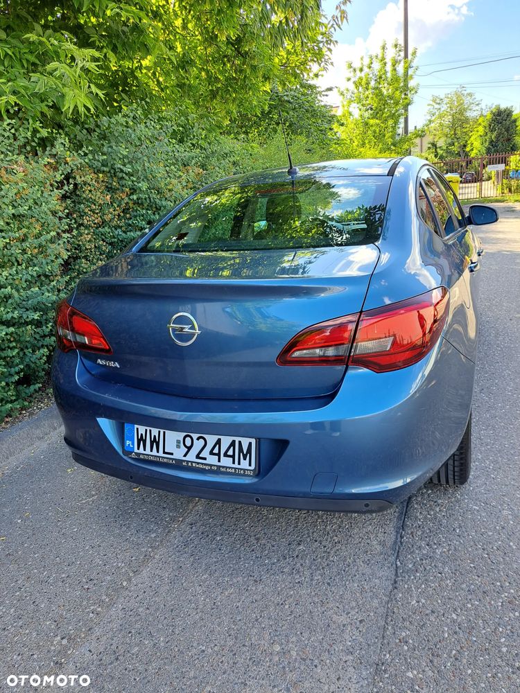 Opel Astra 1.6 Business - 3