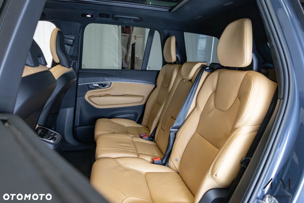 Volvo XC 90 B5 D AWD Ultimate Bright - 30