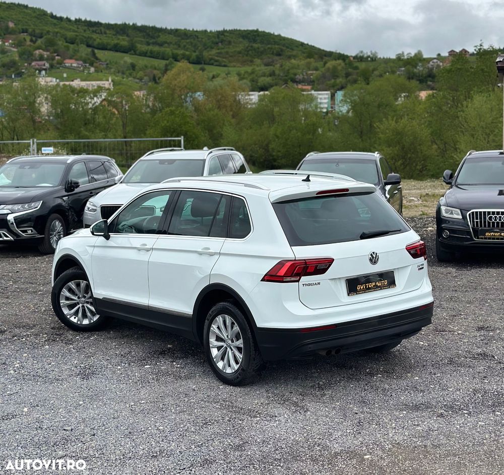 Volkswagen Tiguan 2.0 TDI 4Mot DSG Comfortline - 10