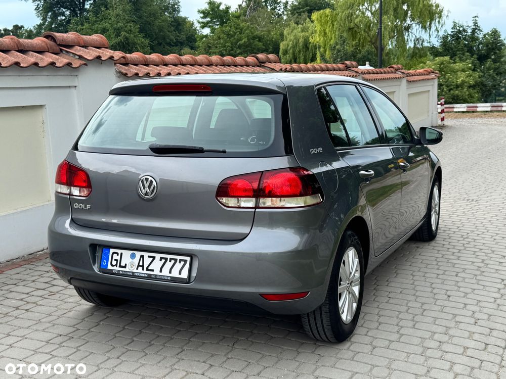 Volkswagen Golf - 26