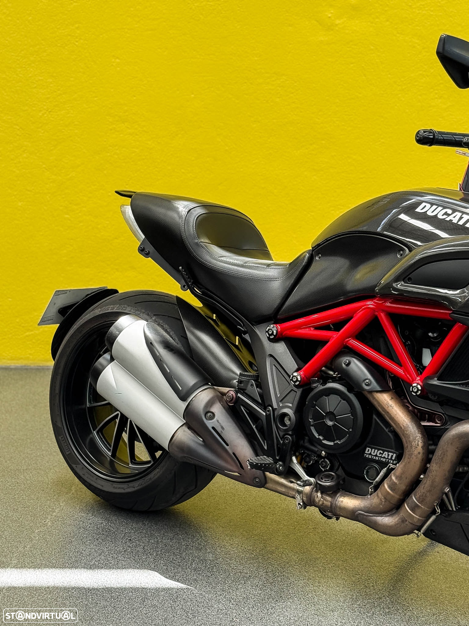 Ducati Diavel Carbon - 4