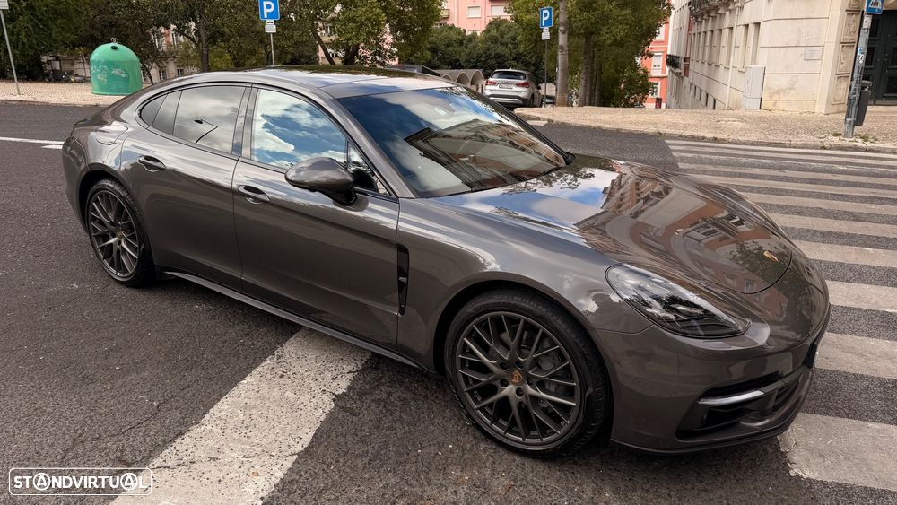 Porsche Panamera 4S - 1