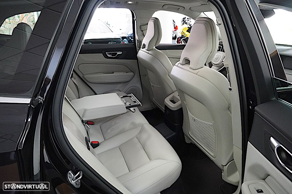 Volvo XC 60 - 16