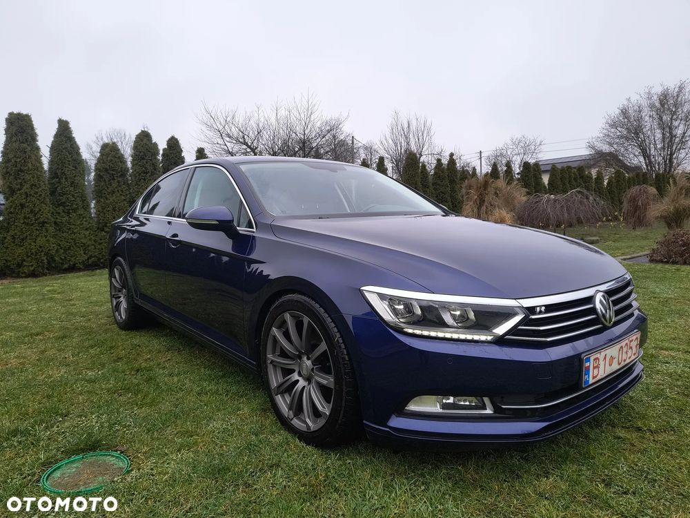 Volkswagen Passat 2.0 TDI SCR Elegance - 1