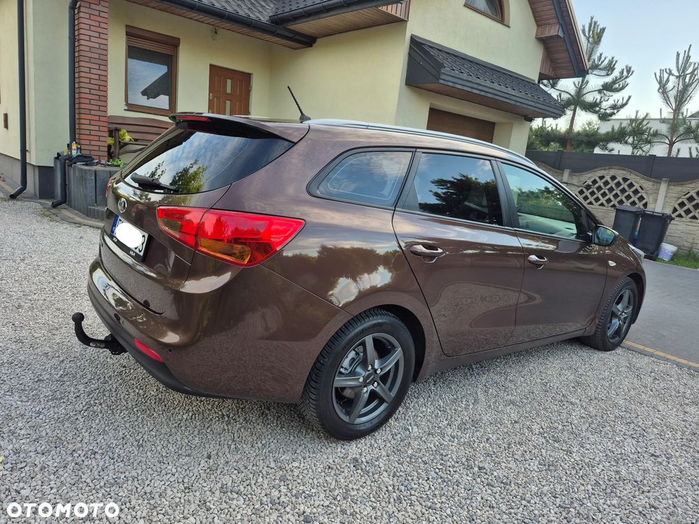 Kia Ceed 1.6 GDI Spirit - 15