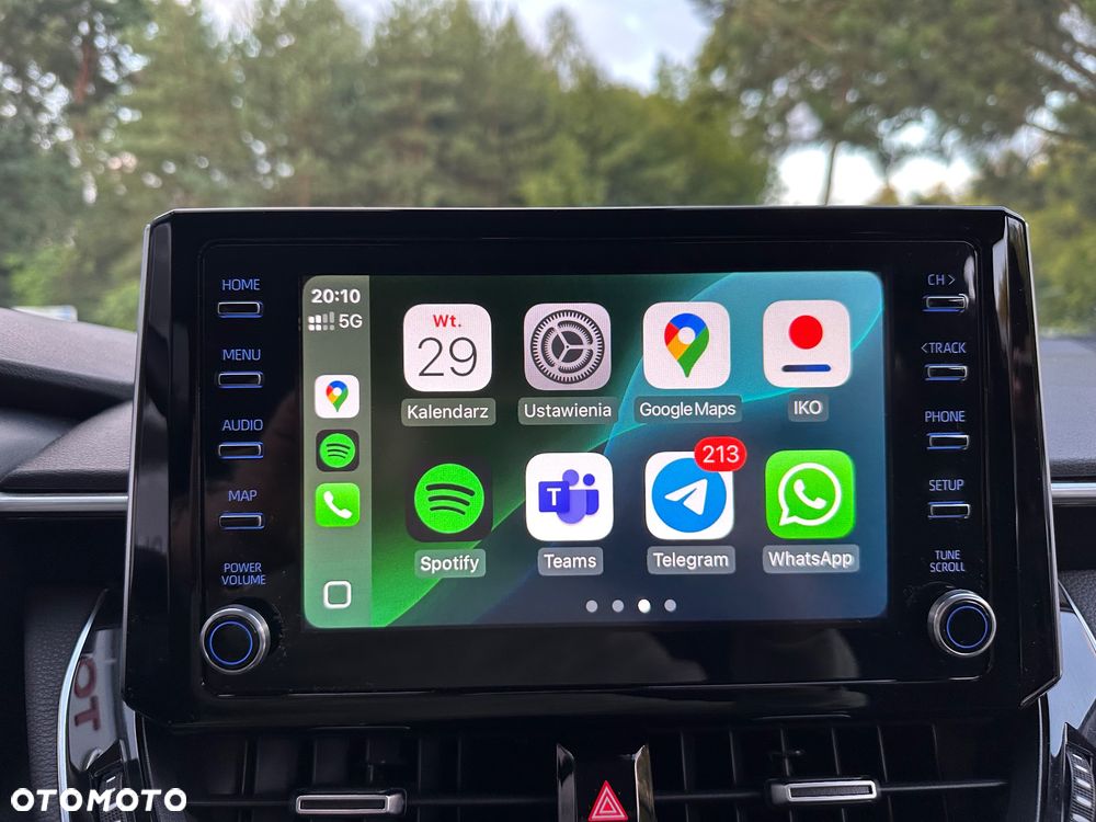 Toyota Corolla 1.8 Hybrid Comfort - 30